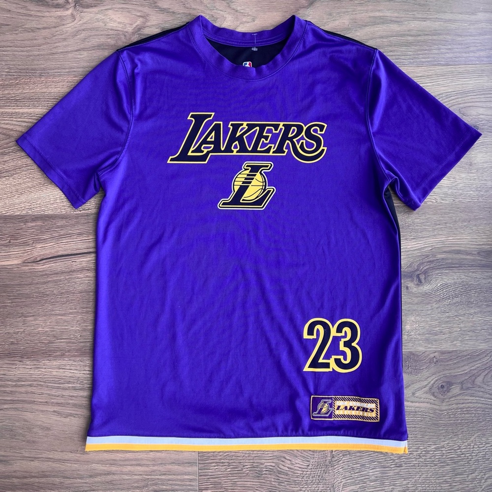 NBA Lakers men’s shirt #23 Lebron James